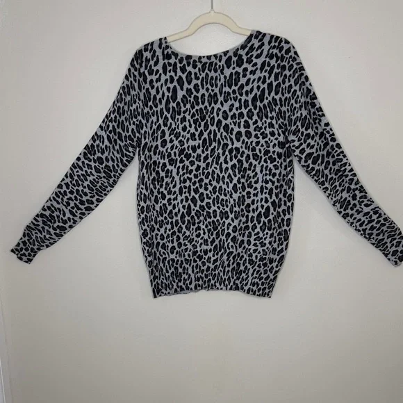 Lane Bryant Leopard Print Sweater Size 14/16 - Picture 7 of 7